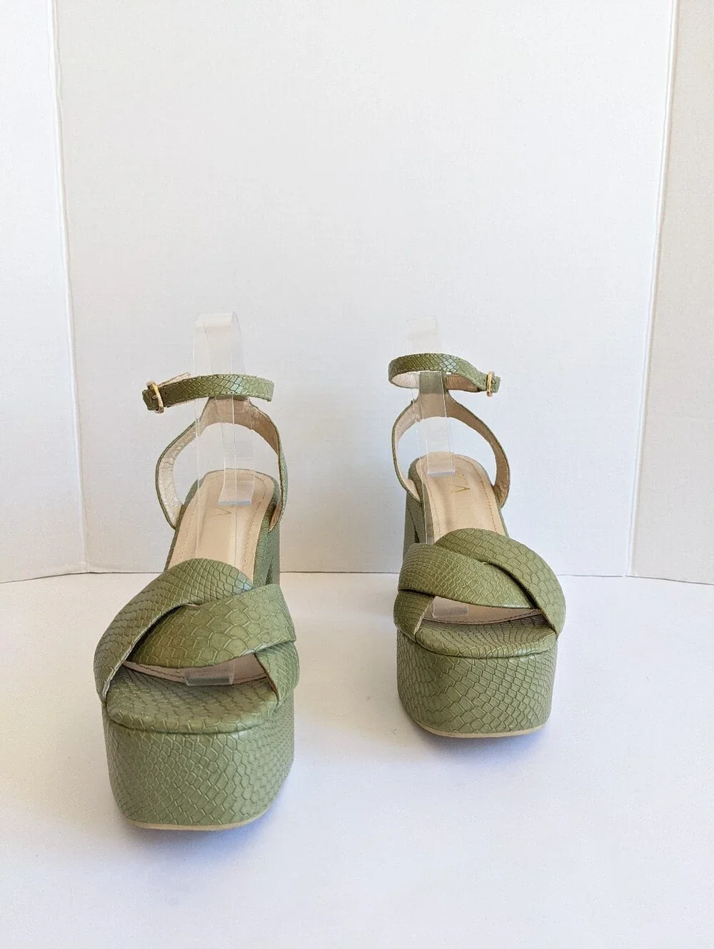 ALTA  Loretta Green Leather Platform Sandals 40